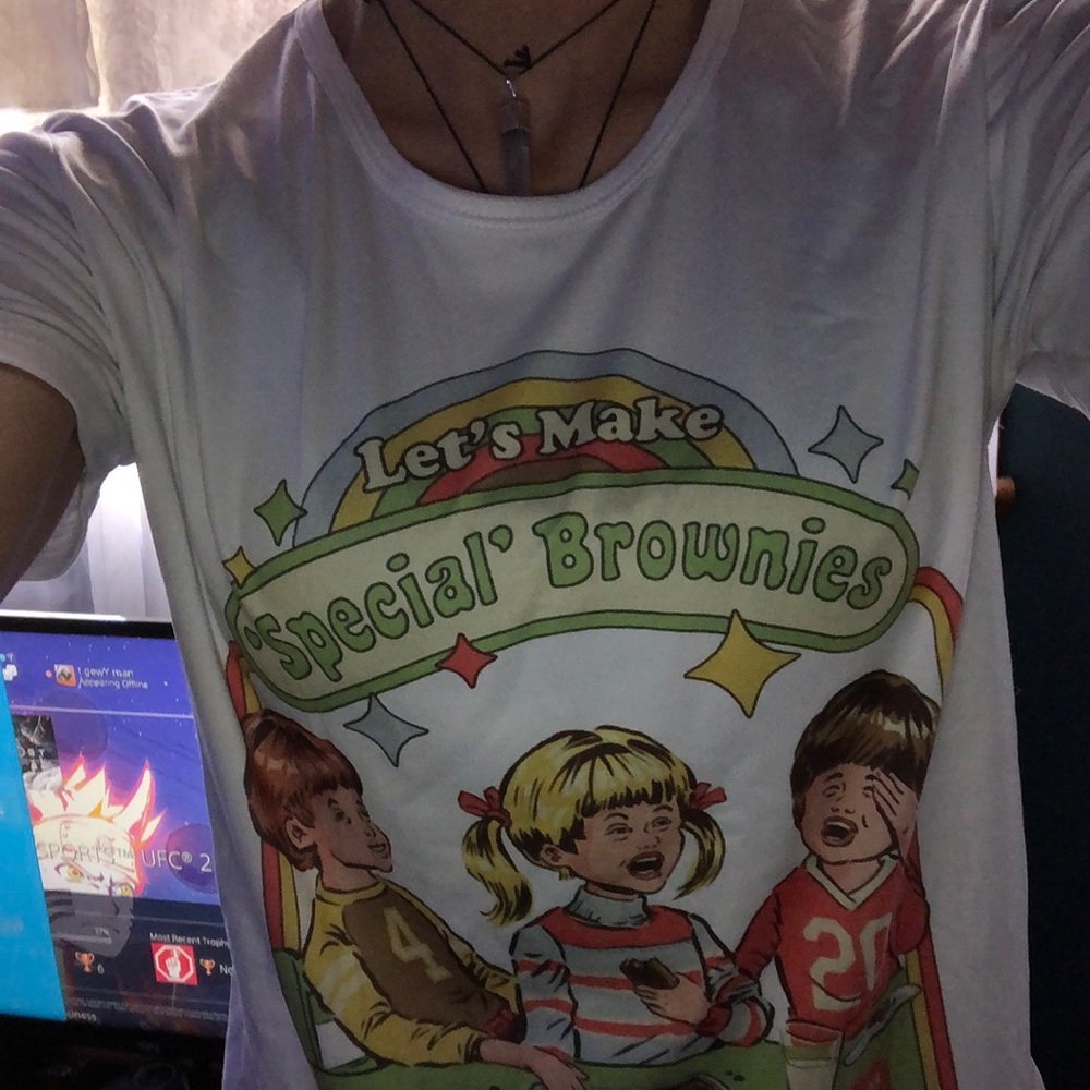 let's make special brownies stoner tee